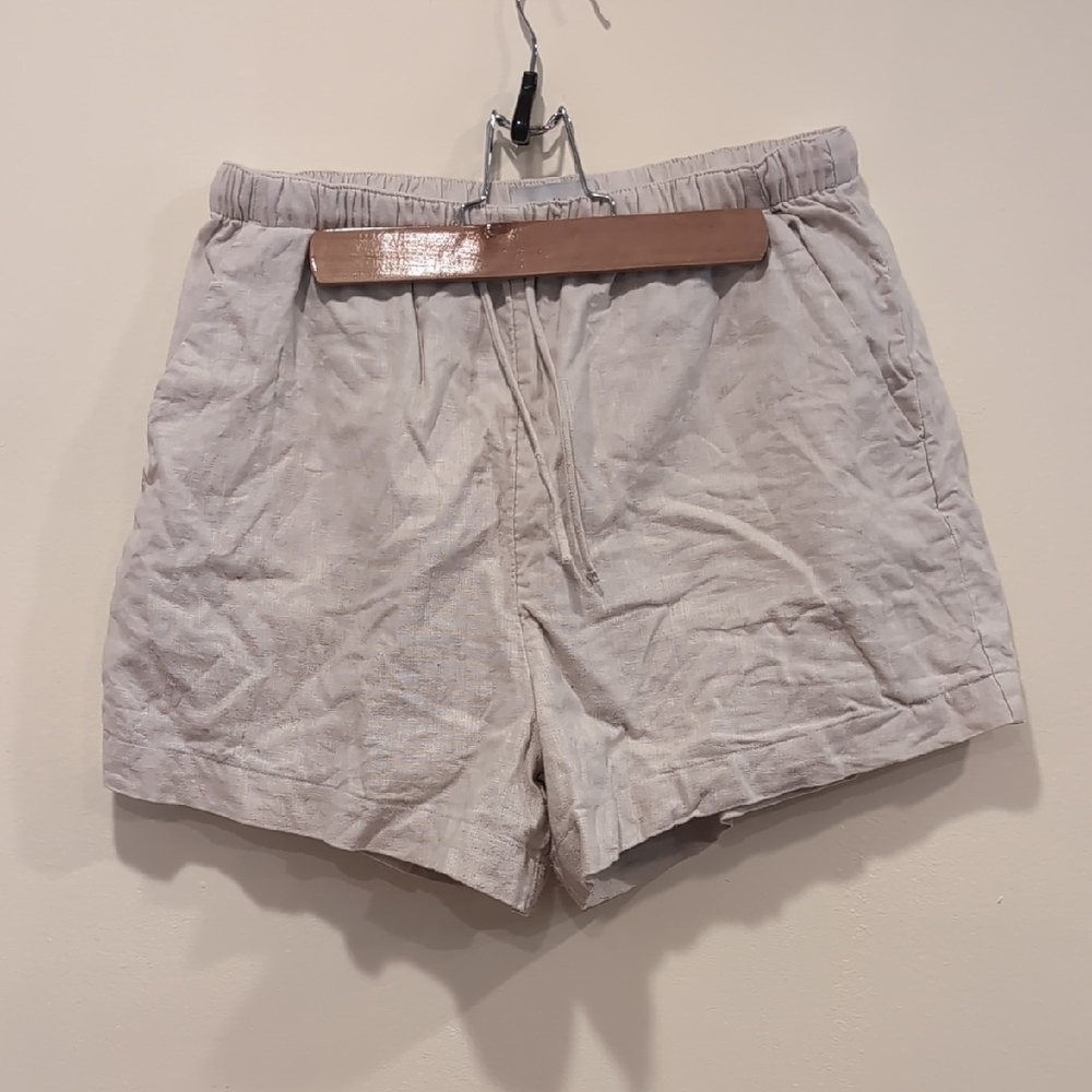 Abercrombie & Fitch Tan High Waist Shorts Lightweight